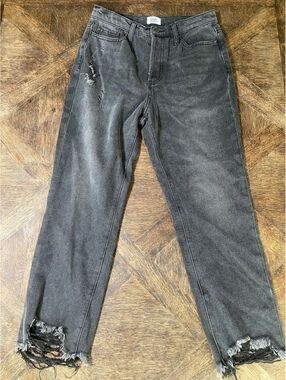 Simple society women’s black faded high rise crop ankle jean size 9/29